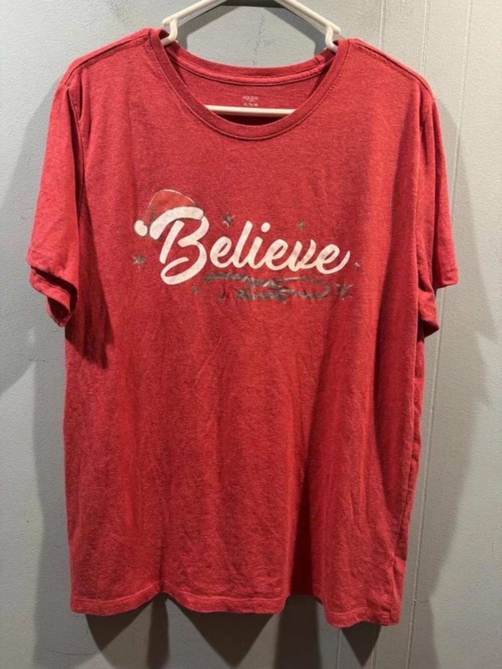 Believe Graphic Holiday Tee - Red
